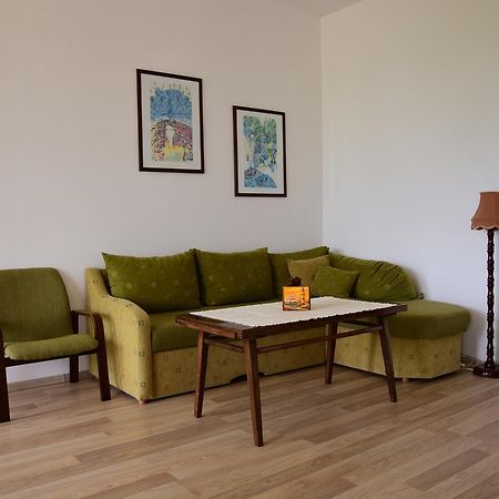 Guest Rooms Sea View Balchik Bagian luar foto