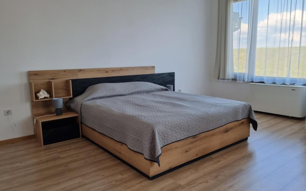 Guest Rooms Sea View Balchik Bagian luar foto