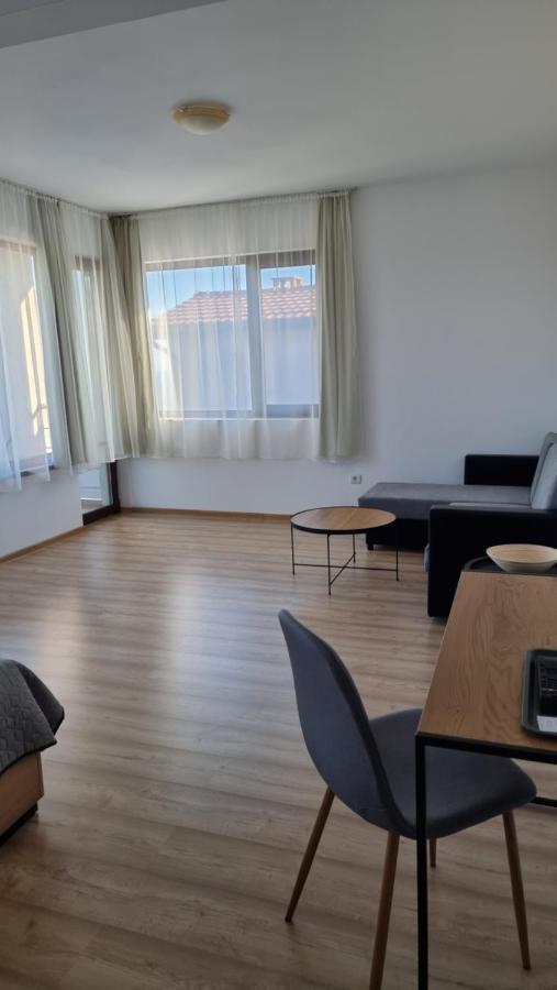 Guest Rooms Sea View Balchik Bagian luar foto